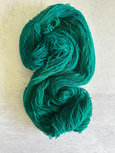 Load image into Gallery viewer, Empress Wendy Domestic 2-Ply Targhee Yarn