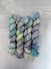 Load image into Gallery viewer, Pure BFL Sweater Quantity *DYED-TO-ORDER*