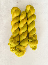 Load image into Gallery viewer, Shag Carpet BFL Silk Cashmere Yarn
