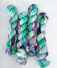 Load image into Gallery viewer, Woodnymph Pure BFL Yarn