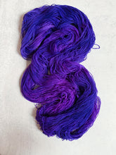 Load image into Gallery viewer, Caboodles BFL DK Yarn
