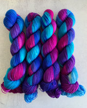 Load image into Gallery viewer, Movin' Right Along BFL Sock Yarn