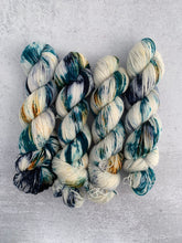 Load image into Gallery viewer, Starry Night Targhee Sock Yarn
