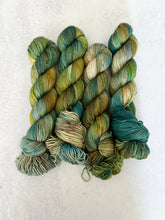 Load image into Gallery viewer, The Shire BFL DK