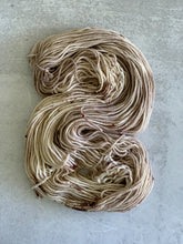 Load image into Gallery viewer, Toasted Marshmallow Rambouillet Worsted Yarn