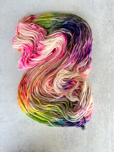 Load image into Gallery viewer, Unicorn Bong Water Rambouillet Worsted Yarn