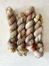 Load image into Gallery viewer, Alex Pure BFL Yarn
