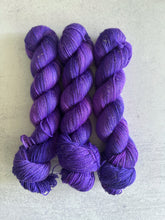 Load image into Gallery viewer, Caboodles Unicorn Sparkle Sock Yarn
