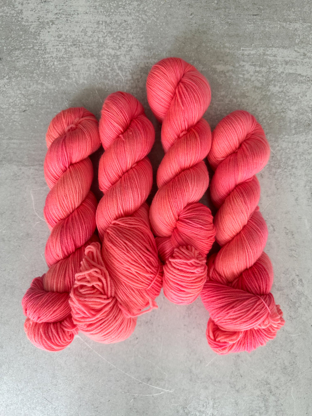 Electric Disco Clam Domestic 3-Ply Merino Yarn