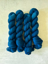 Load image into Gallery viewer, Fordson Pure BFL Yarn
