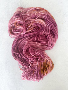 Gold Dust Woman Rambouillet Worsted Yarn