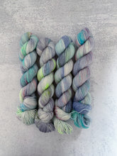 Load image into Gallery viewer, Heart of Glass BFL Sock Yarn
