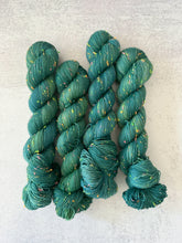 Load image into Gallery viewer, It&#39;s Still The Gulf of Mexico Arcade Carpet Yarn
