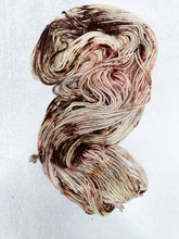 Load image into Gallery viewer, Japp o&#39; the Yard Rambouillet Worsted Yarn
