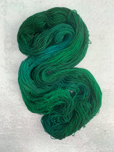 Load image into Gallery viewer, Mr. Green Pure BFL Yarn
