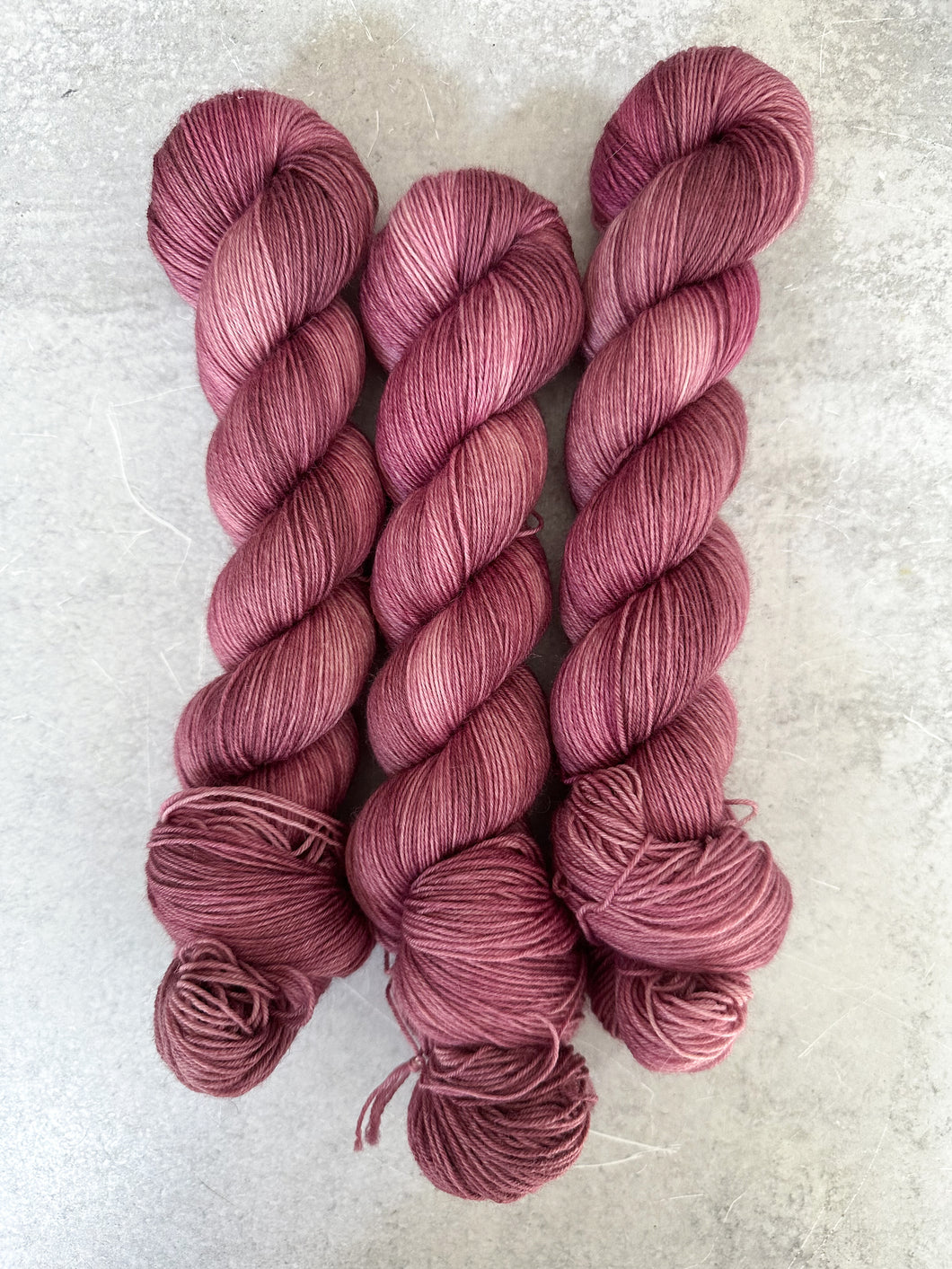OOAK Mallow Flower Pure BFL Yarn