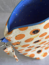 Load image into Gallery viewer, (Orange) Zesty Kitties Sweater Weather Project Bag
