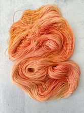 Load image into Gallery viewer, Peachblow Pure BFL Yarn
