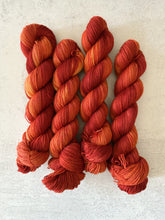 Load image into Gallery viewer, Ruth BFL DK Yarn
