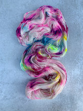 Load image into Gallery viewer, Unicorn Smoothie BFL Worsted Yarn
