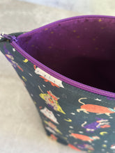 Load image into Gallery viewer, Trick or Treating Kitties Sweater Weather Project Bag
