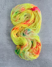 Load image into Gallery viewer, The Lovecats Targhee Sock Yarn
