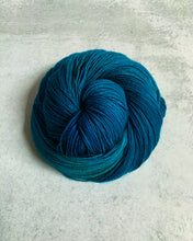 Load image into Gallery viewer, Electric Mrs. Peacock BFL Sock Yarn
