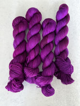Load image into Gallery viewer, Electric Professor Plum BFL DK
