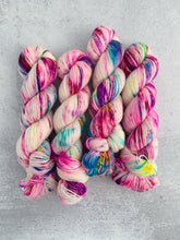 Load image into Gallery viewer, Unicorn Smoothie Rambouillet Worsted Yarn
