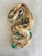 Load image into Gallery viewer, Tupelo Honey BFL Sock Yarn
