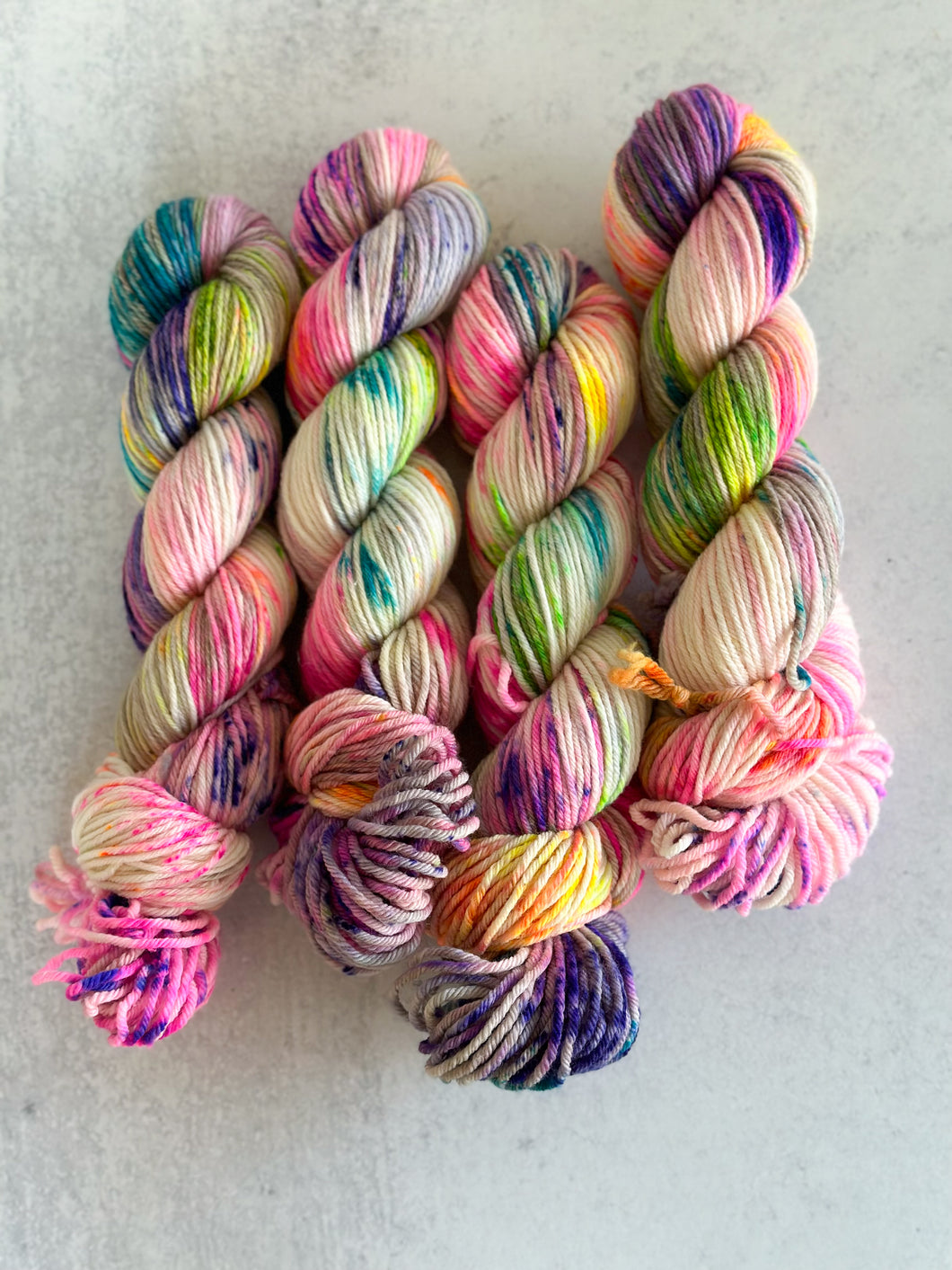 Unicorn Bong Water Rambouillet Worsted Yarn